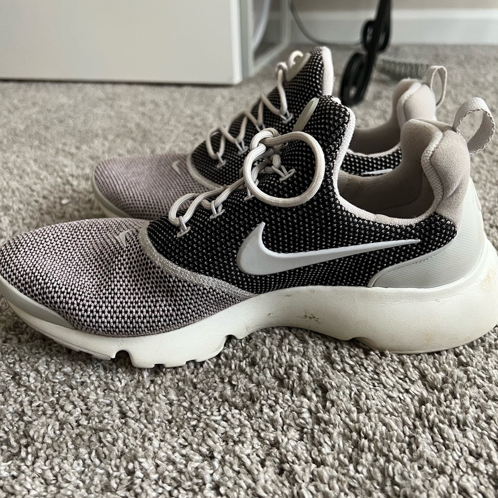 Nike Womens Presto Shoe